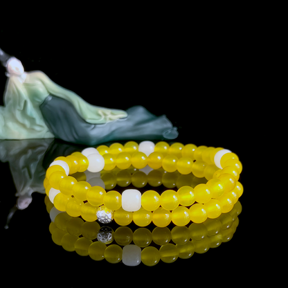 Yellow Agate and White Hetian Jade crystal bracelet for completion, internal stability, and setting things down