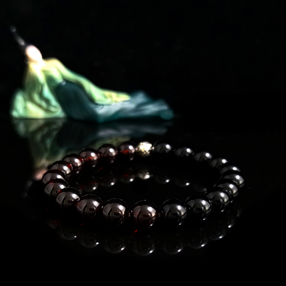 Garnet and Black Tourmaline crystal bracelet for emotional numbness, gentle rewarming, and restoring energy after long-term fear or shutdown – JING Balance