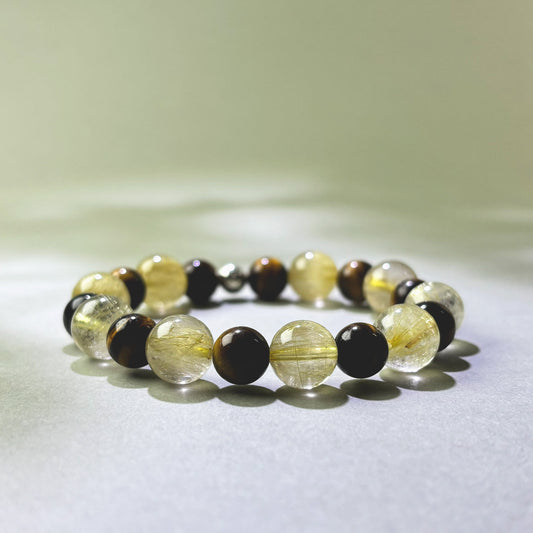 Golden Rutilated Quartz and Tiger’s Eye crystal bracelet for changing goals and losing direction